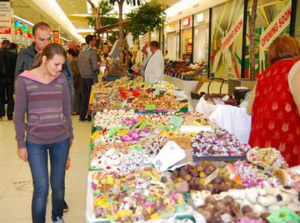 Târg de produse tradiţionale şi dulciuri de Moş Nicolae, la ERA Shopping Park